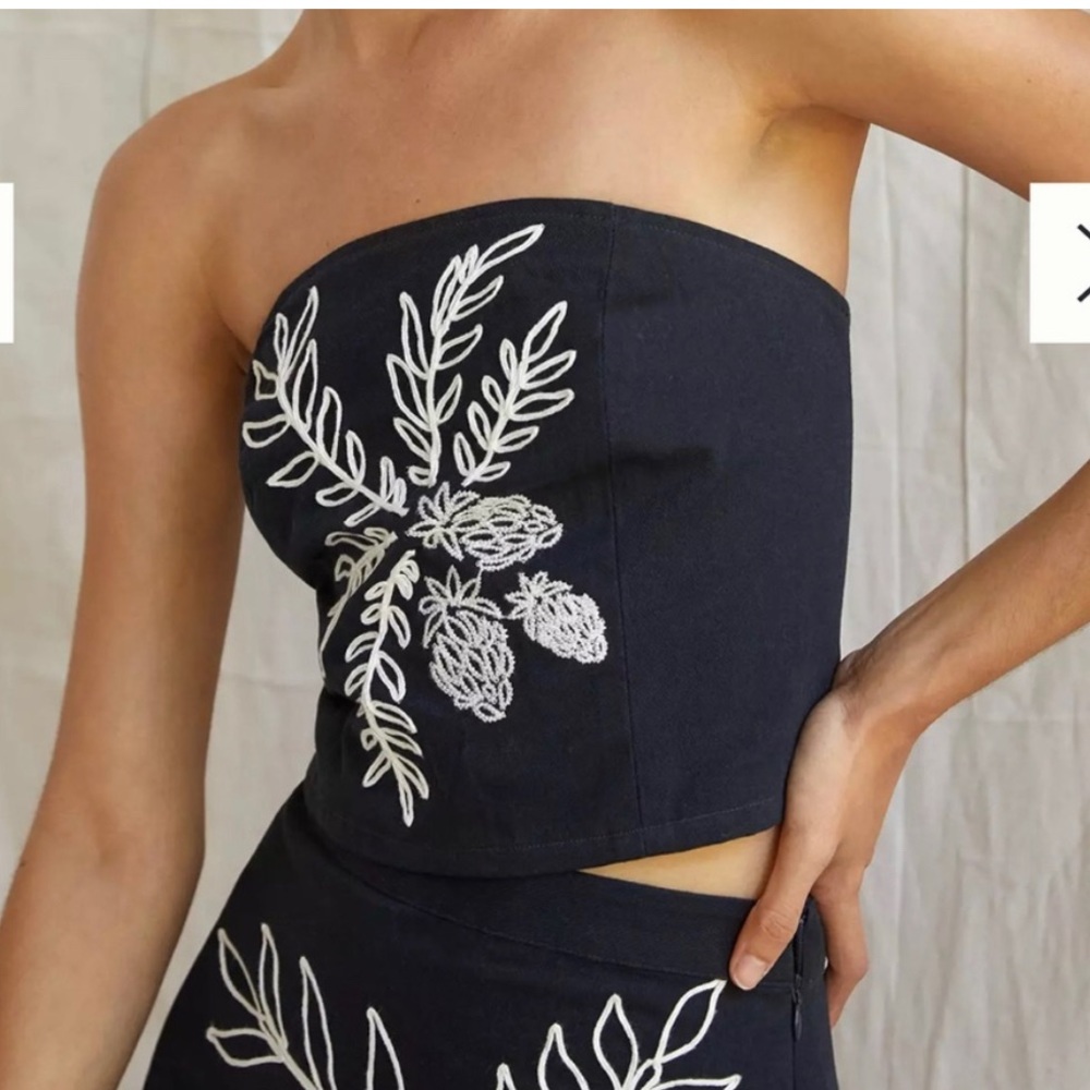 Maeve Embroidered Tube Top Crop